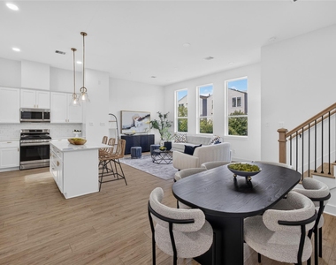835 Rachel Street - Photo Thumbnail 9
