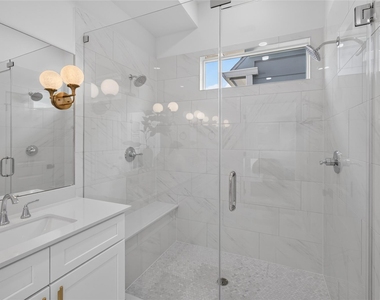 835 Rachel Street - Photo Thumbnail 17