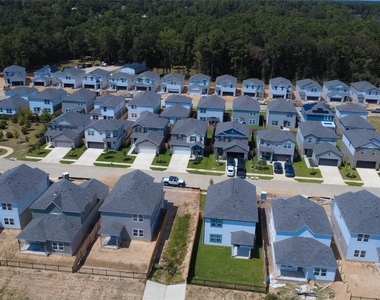 7739 Bergamot Circle - Photo Thumbnail 1