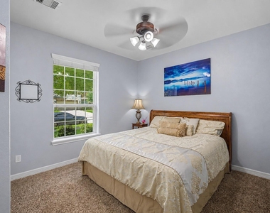 20614 Barchan Point Way - Photo Thumbnail 32
