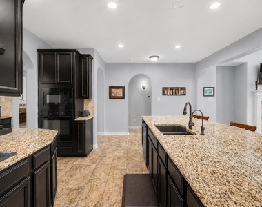 20614 Barchan Point Way - Photo Thumbnail 10