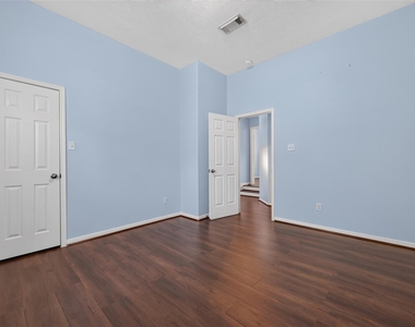 24111 Seventh Heaven Drive - Photo Thumbnail 40