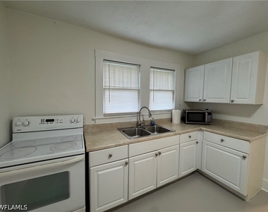 2525 Broadway - Photo Thumbnail 6