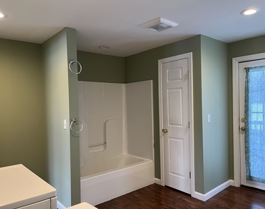 1032 Province - Photo Thumbnail 10
