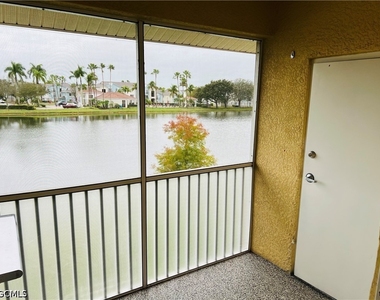 8312 Bernwood Cove Loop - Photo Thumbnail 4