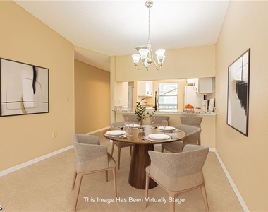 9275 Lake Park Drive - Photo Thumbnail 3