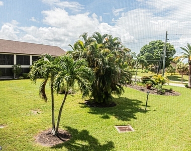 9275 Lake Park Drive - Photo Thumbnail 18