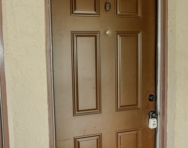 4331 Glenwood - Photo Thumbnail 1