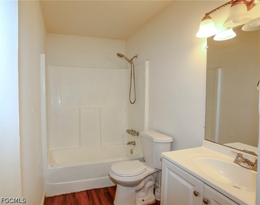 4331 Glenwood - Photo Thumbnail 12