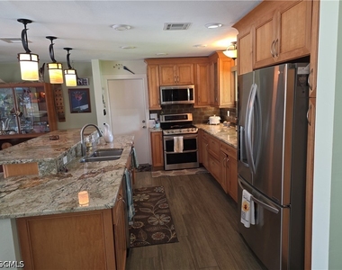 130 Sw 58th Street - Photo Thumbnail 4