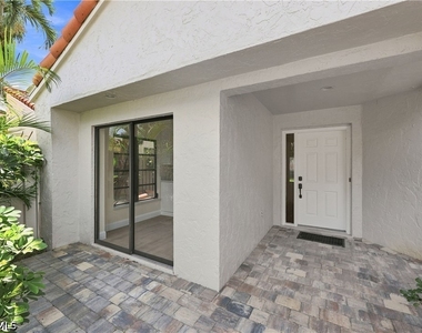 857 Reef Point Circle - Photo Thumbnail 1