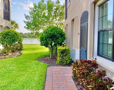 26181 Palace Lane - Photo Thumbnail 31