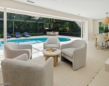 1390 Mandarin Road - Photo Thumbnail 12