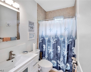 3005 Coco Avenue - Photo Thumbnail 21