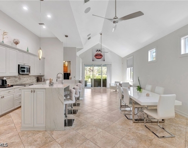 3005 Coco Avenue - Photo Thumbnail 5