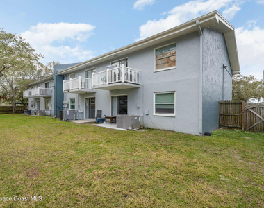 1727 Avocado Avenue - Photo Thumbnail 6