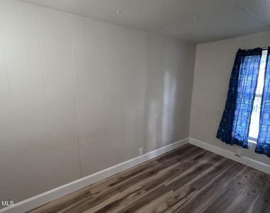 1159 Bailey Court - Photo Thumbnail 7