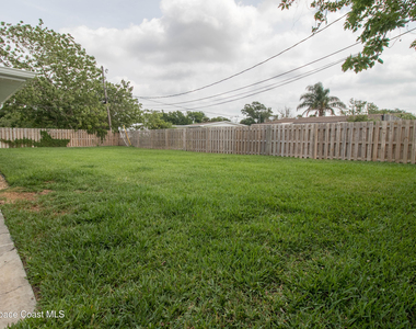 2812 Kingston Lane - Photo Thumbnail 2