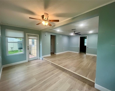 8330 Waverly Road N - Photo Thumbnail 7