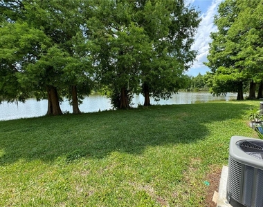 12356 Berkeley Square Drive - Photo Thumbnail 18