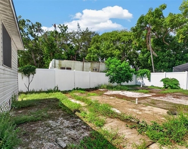 8114 N Edison Avenue - Photo Thumbnail 49