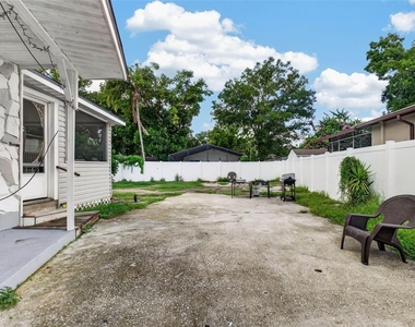 8114 N Edison Avenue - Photo Thumbnail 45