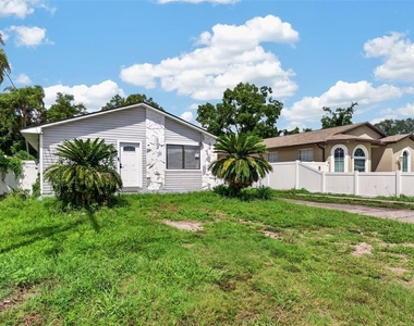 8114 N Edison Avenue - Photo Thumbnail 54