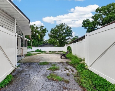 8114 N Edison Avenue - Photo Thumbnail 43