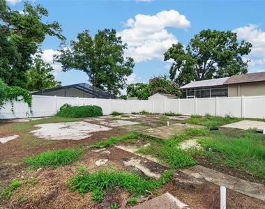 8114 N Edison Avenue - Photo Thumbnail 51