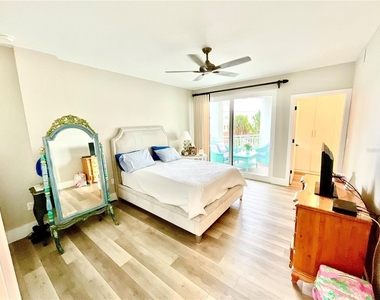 231 2nd Street S - Photo Thumbnail 9