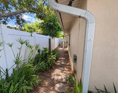8915 59th Way N - Photo Thumbnail 19
