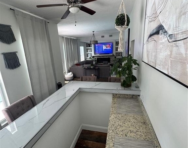 16008 Sagebrush Road - Photo Thumbnail 15