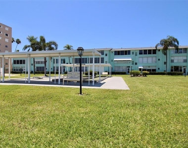 1819 Shore Drive S - Photo Thumbnail 13