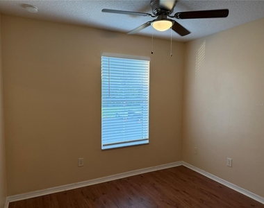 4504 Caladium Court - Photo Thumbnail 20