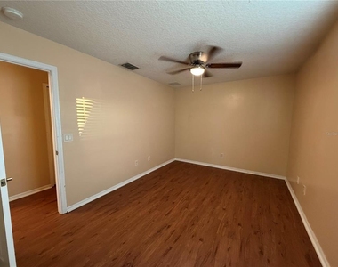 4504 Caladium Court - Photo Thumbnail 23
