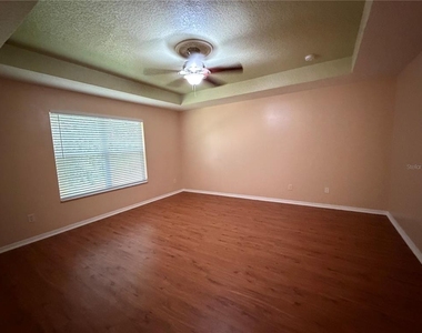 4504 Caladium Court - Photo Thumbnail 24