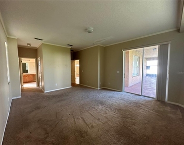 2641 Maggiore Circle - Photo Thumbnail 13
