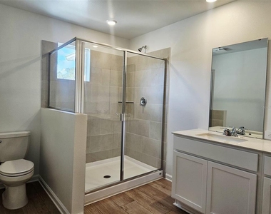 5136 Clay Whaley Rd - Photo Thumbnail 12
