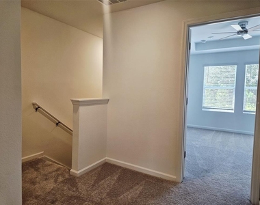 5136 Clay Whaley Rd - Photo Thumbnail 19