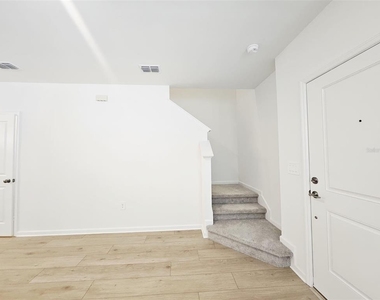 5136 Clay Whaley Rd - Photo Thumbnail 9