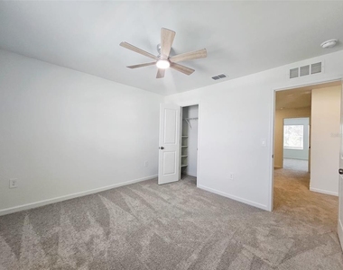 5136 Clay Whaley Rd - Photo Thumbnail 10