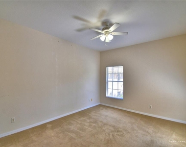 1606 Eagle Pond Drive - Photo Thumbnail 19