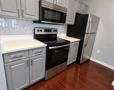 2015 Reston Road - Photo Thumbnail 10