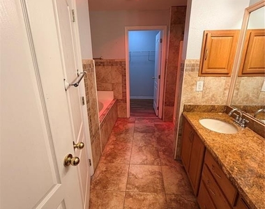2100 Big Buck Drive - Photo Thumbnail 17