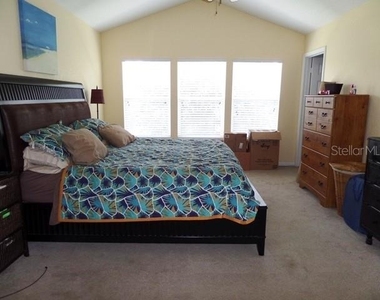 2511 Stockton Drive - Photo Thumbnail 8