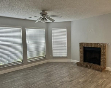 955 Forest Ridge Court - Photo Thumbnail 1