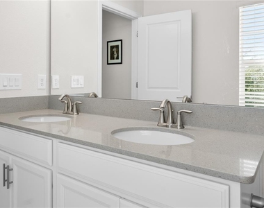 11811 Pulitzer Place - Photo Thumbnail 20
