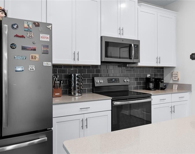 11811 Pulitzer Place - Photo Thumbnail 13