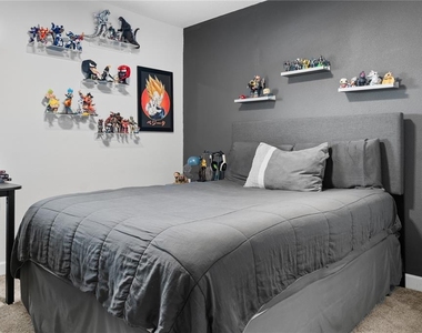 11811 Pulitzer Place - Photo Thumbnail 26