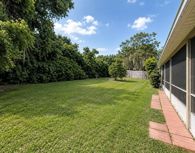 2226 Lake Marion Drive - Photo Thumbnail 10